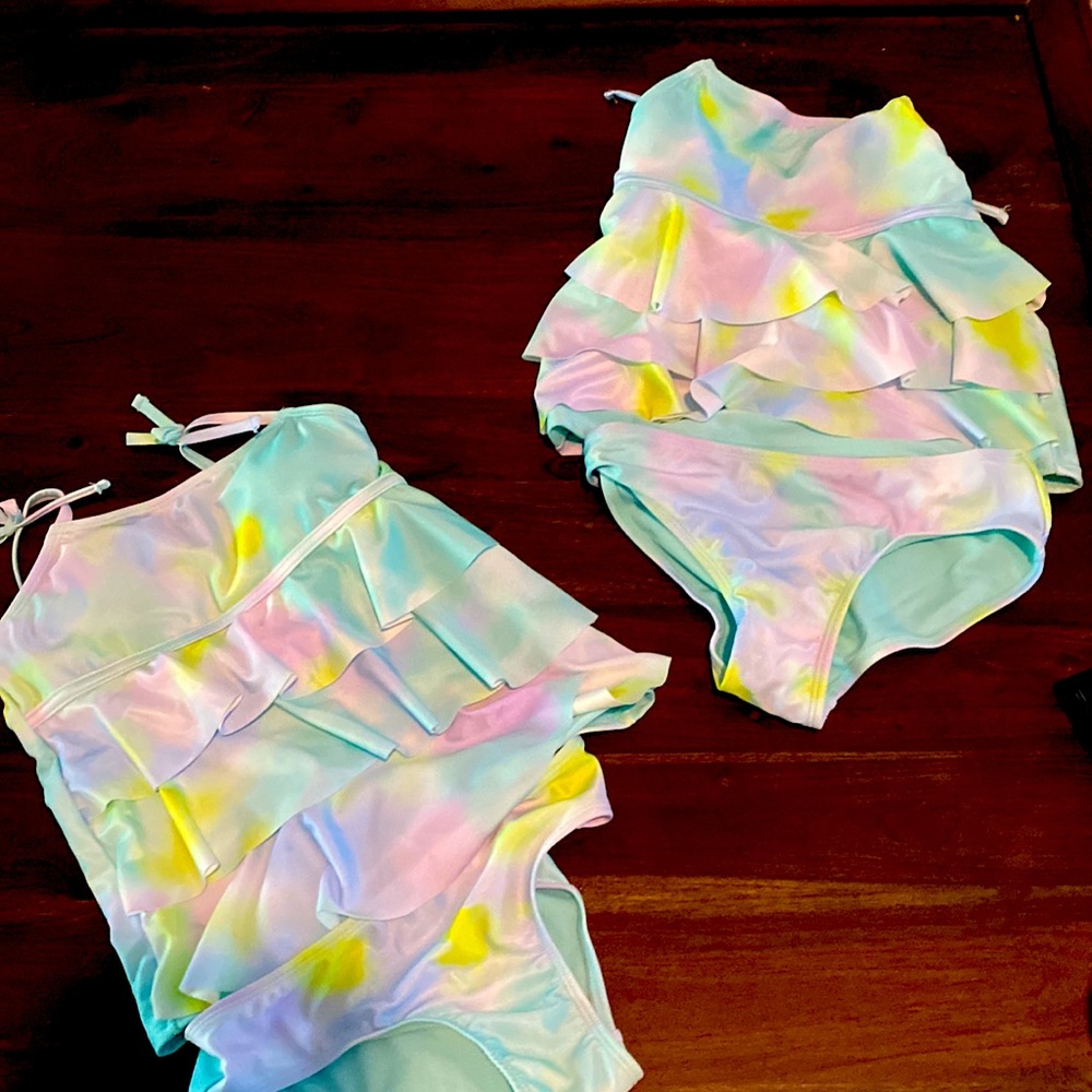 New!! Patterned Ruffle Tankini Swim Set - Picture 5 of 8